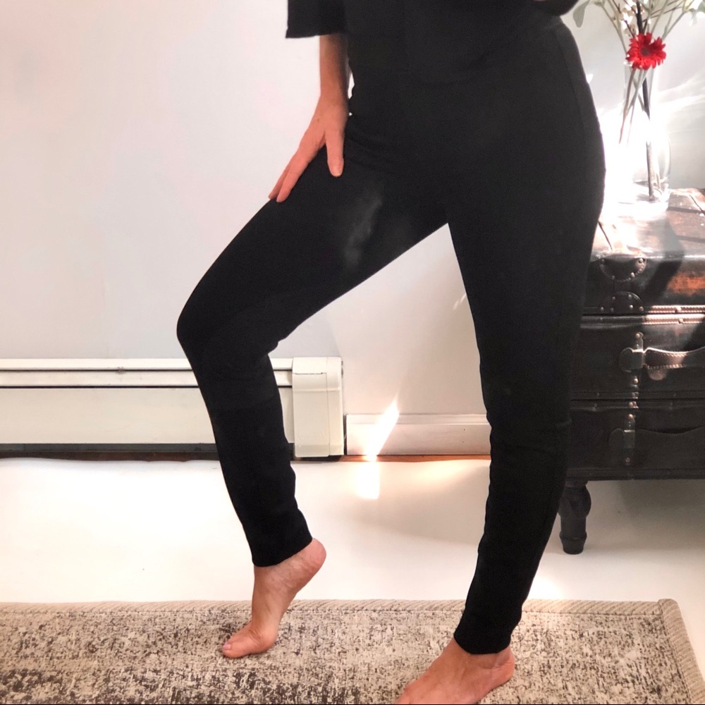 EXPRESS POINTE PANT EUC SZ 4 black
